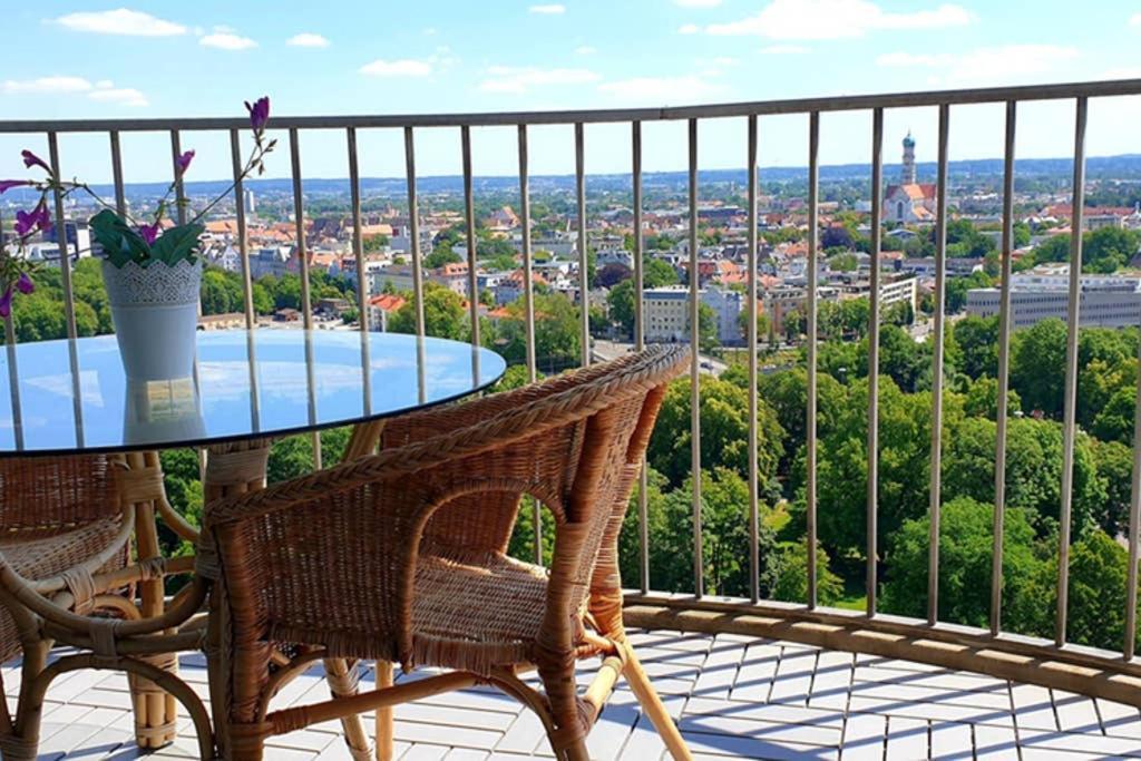 Suite-Xxi City View Hotelturm Augsburg Kültér fotó