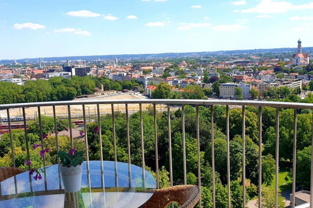 Suite-Xxi City View Hotelturm Augsburg Kültér fotó