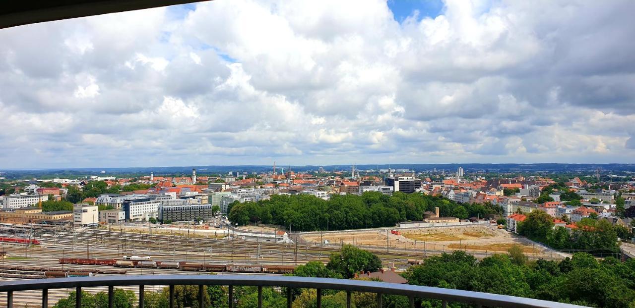Suite-Xxi City View Hotelturm Augsburg Kültér fotó